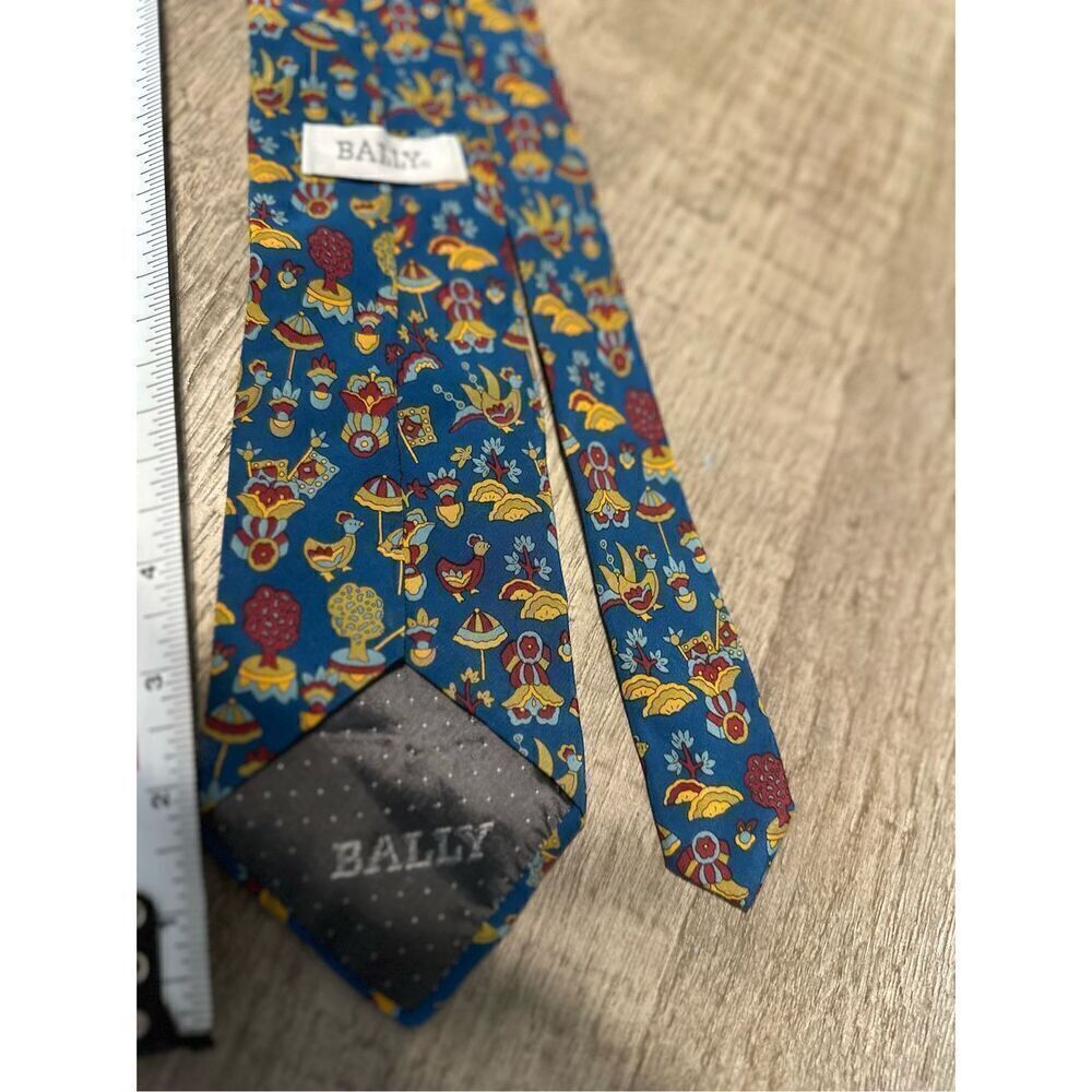 Beautiful Bally 100% silk Necktie - Picture 4 of 6